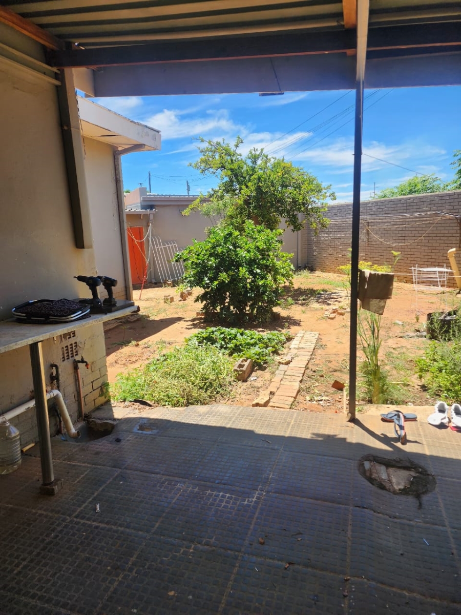 3 Bedroom Property for Sale in Manzil Park North West